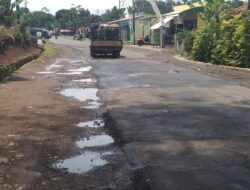 Anggaran Rp60 Miliar, Jalan Mengger-Mandalawangi-Caringin Tetap Rusak Berlubang