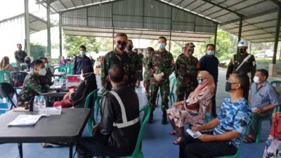 Danrem 064/MY Cek Vaksinasi Purnawirawan dan Warakawuri
