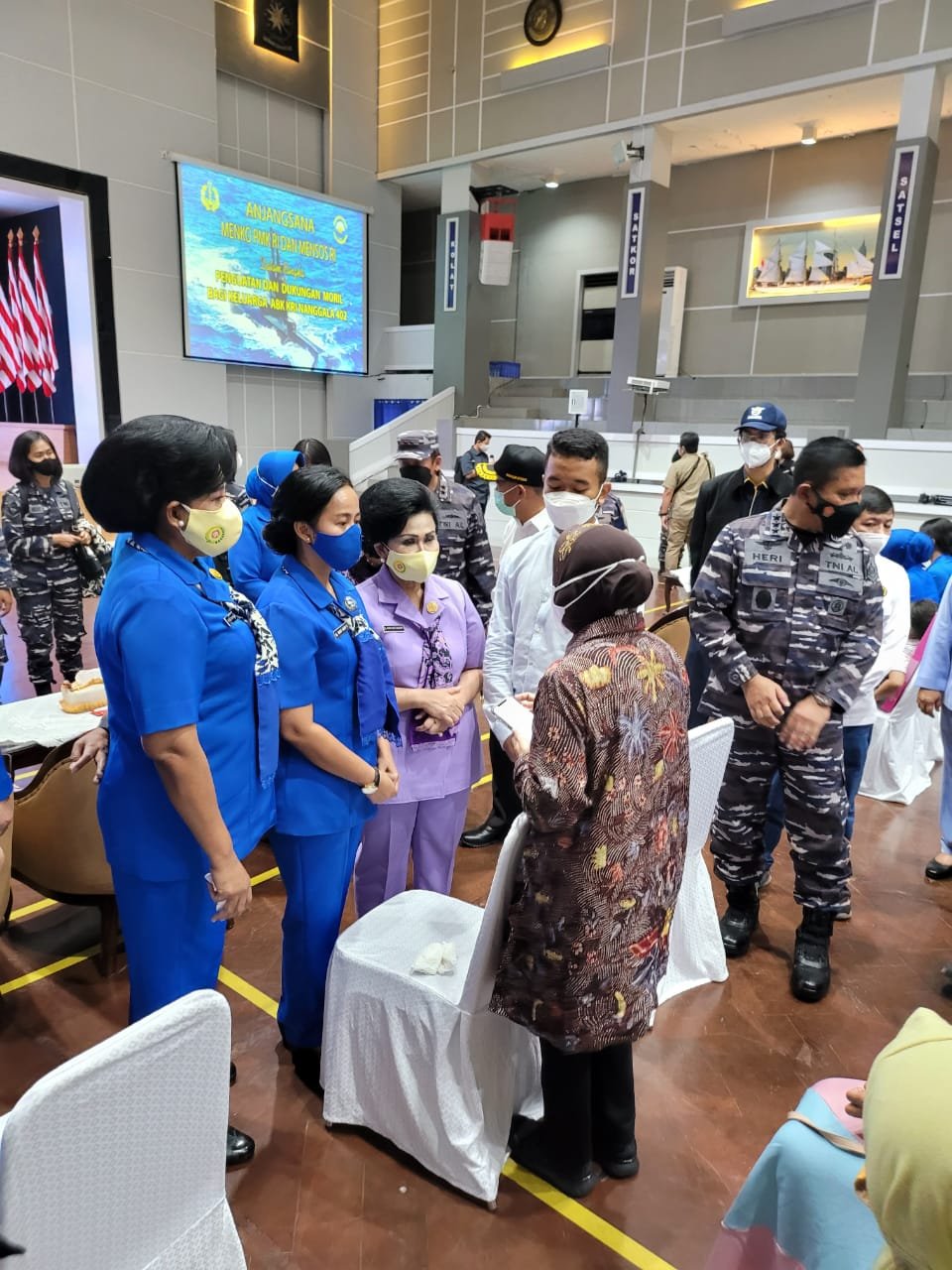 Ketum Dharma Pertiwi Dampingi Menko PMK dan Mensos Dukung Moril Keluarga ABK KRI Nanggala-402