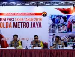 Komjen Pol Gatot Eddy Pramono Pimpin Jumpa Pers Akhir Tahun 2019