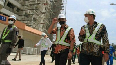 Wagub Andika dan Bos Dewa United FC Inspeksi Banten International Stadium