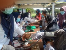 PKPS dan PLTU 2 Labuan OMU Gelar Pengobatan Gratis untuk 500 Warga