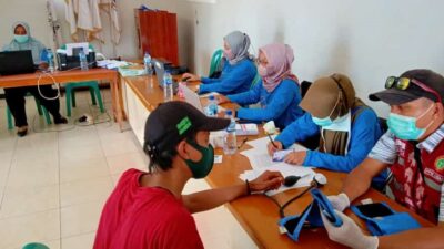 Gebyar Vaksinasi Dosis Kedua Partai Gerindra di Desa Situregen