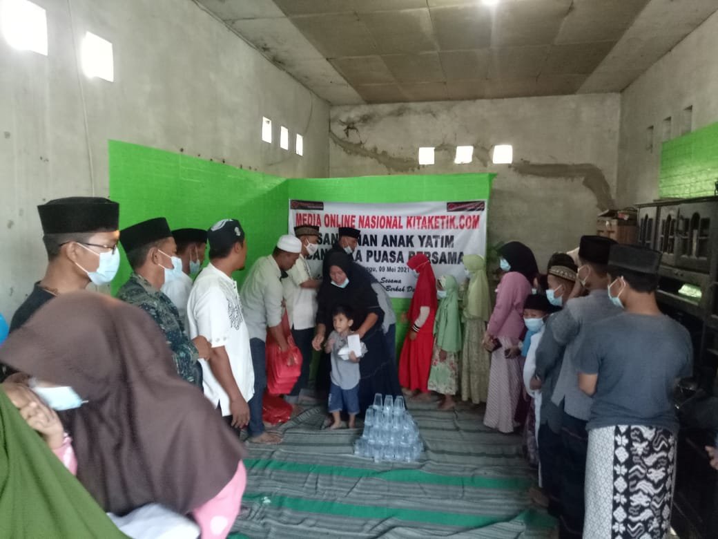 Redaksi Kitaketik Buka Puasa Bersama Anak Yatim Jelang Idulfitri 1442