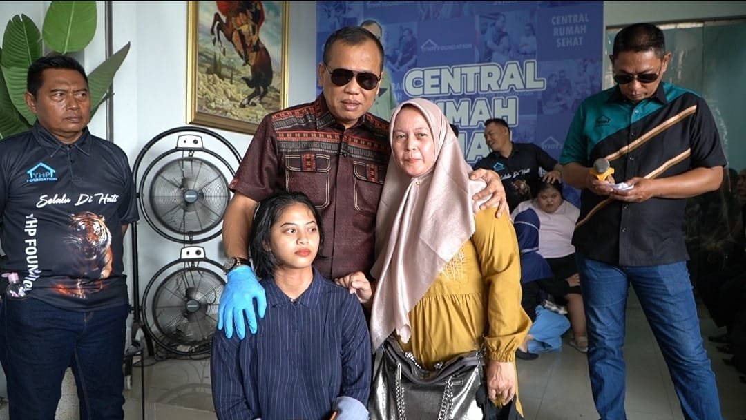 Video Pengobatan Yuli Hendro Priyono Viral di TikTok Tembus 14 Juta Penonton, Gadis Lampung Kembali Mendengar