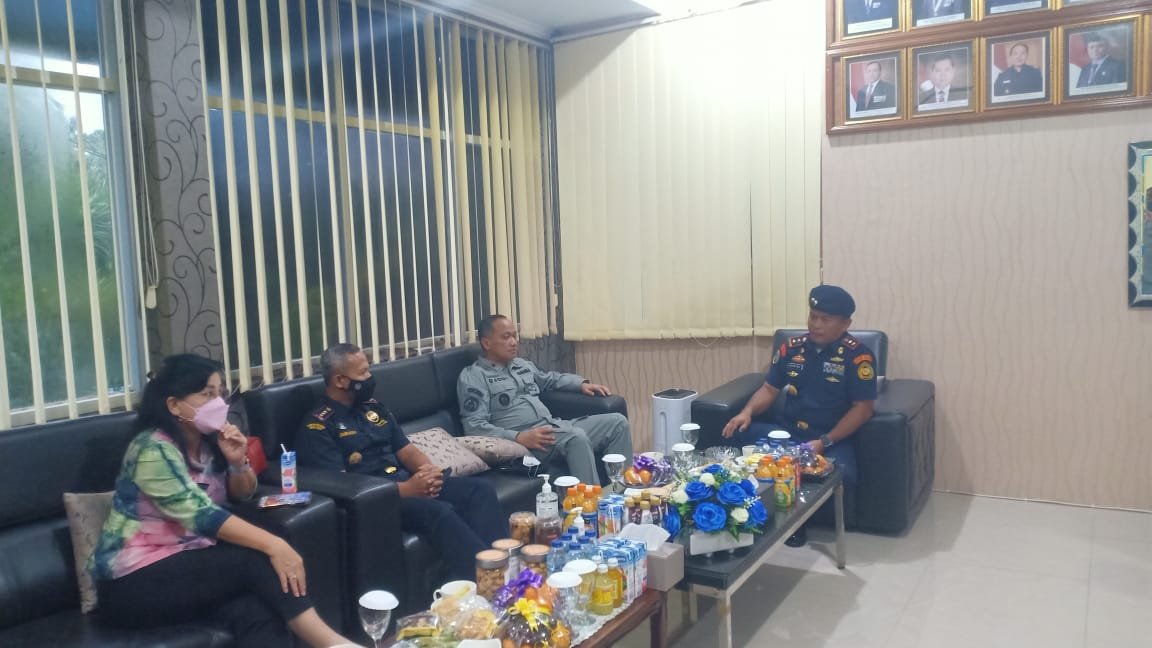 Kazona Tengah Hadiri Serah Terima Jabatan Komandan Pangkalan PSDKP Bitung