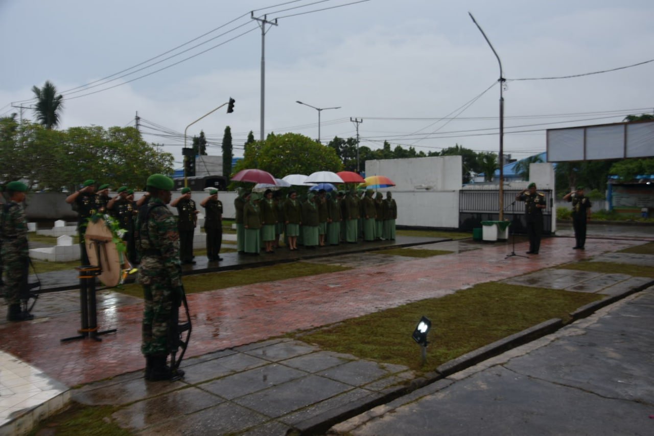Danrem 174/ATW Pimpin Ziarah Hari Juang Kartika untuk Hormati Jasa Pahlawan