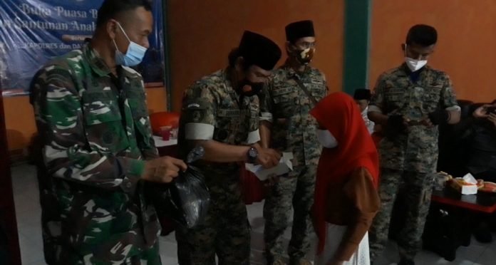 PPPKRI Sat-BN Mada II Cilegon Santuni Puluhan Anak Yatim Menjelang Lebaran