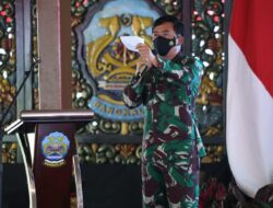 Panglima TNI dan Kapolri Rangkul Tokoh Agama serta Masyarakat Tekan Covid-19 di Bangkalan
