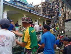 Satgas Yonarmed 1 Kostrad Turunkan Prajurit Bantu Percepat Pembangunan Masjid