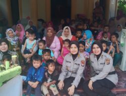 Polwan Polda Banten Salurkan Bantuan ke Warga Pasca Banjir