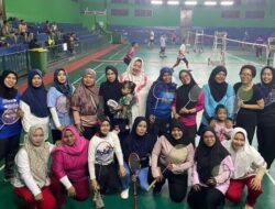 KFBC Rayakan HUT RI ke-79 dengan Lomba Badminton untuk Orang Tua Atlet