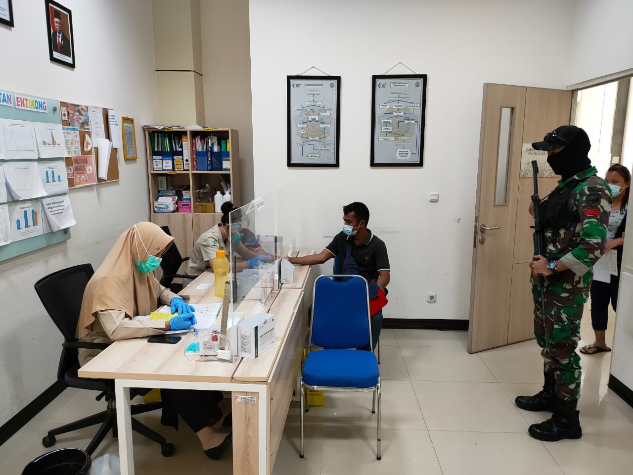 Dua PMI Ilegal Diamankan Satgas Pamtas Yonif 642 di Perbatasan