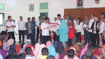 Kapolda Banten Sambangi Korban Banjir Bandang Lebak Bareng Wapres Ma'ruf Amin