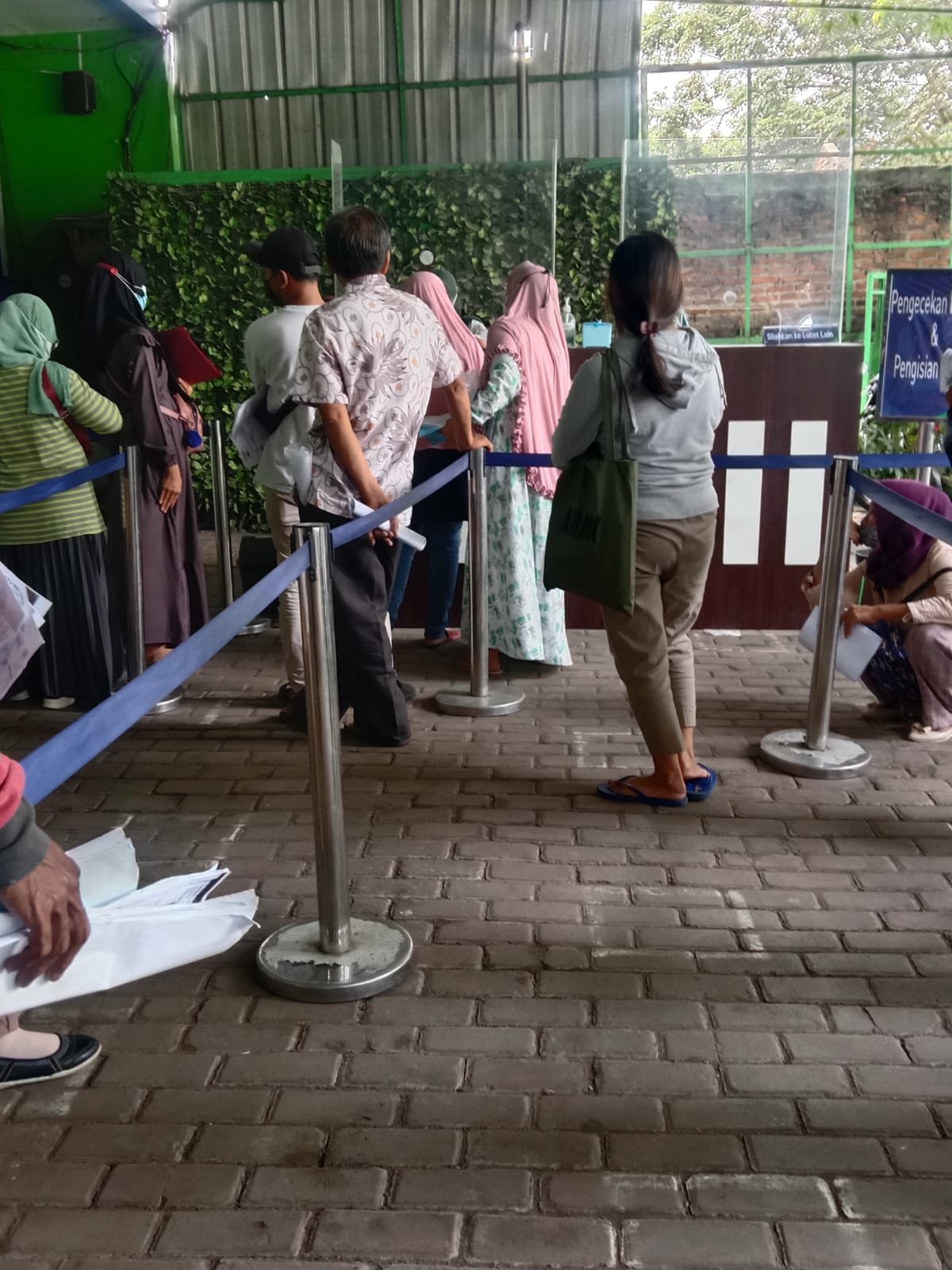 Kantor BPJS Kesehatan Cabang Tigaraksa Langgar 5M