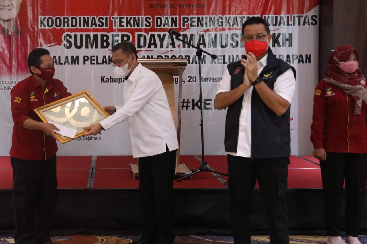 Mensos RI Minta Petugas Lapangan Jaga Kualitas DTKS