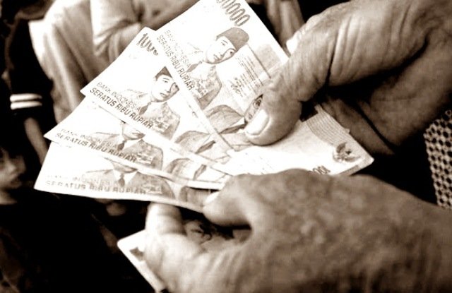 Oknum RT Dipungli BLT Desa Tegallongok Koroncong