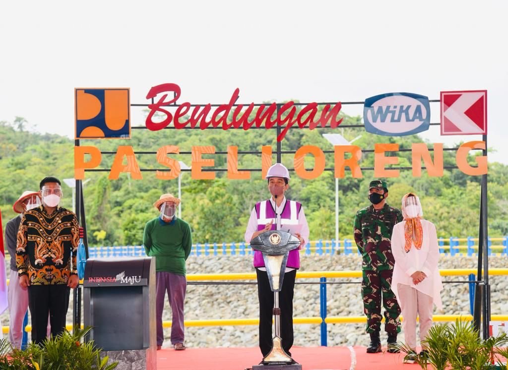 Panglima TNI Dampingi Jokowi Resmikan Proyek Strategis Nasional di Sulsel