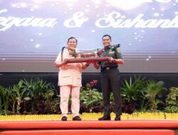 Prabowo Beri Pembekalan 2.000 Babinsa di Samarinda untuk Jamin Keamanan dan Ekonomi