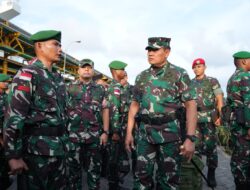 Panglima TNI Lepaskan Satgas Pamtas RI-PNG Berangkat Tugas