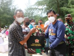 Pangkogabwilhan I Salurkan Bantuan untuk Warga Malang Rapat