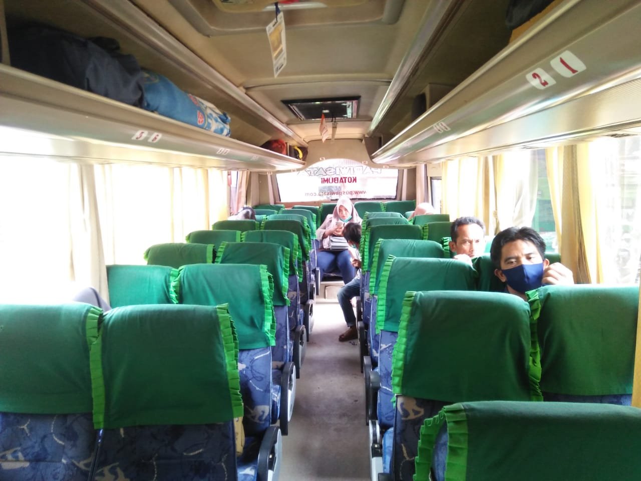 Penurunan Drastis Penumpang Bus Puspa Jaya Akibat Covid-19