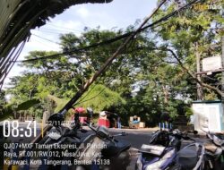 Tiang Utilitas Roboh di Taman Ekspresi Karawaci, GMAKS Minta Disbudpar Tangani