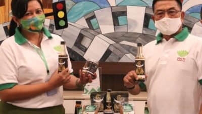 Perjalanan Bisnis Gula Aren Maya Carlina atau Carly Angelz