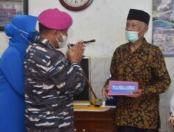 Korps Marinir Adakan Kegiatan Sosial Sambut HUT ke-76 TNI AL