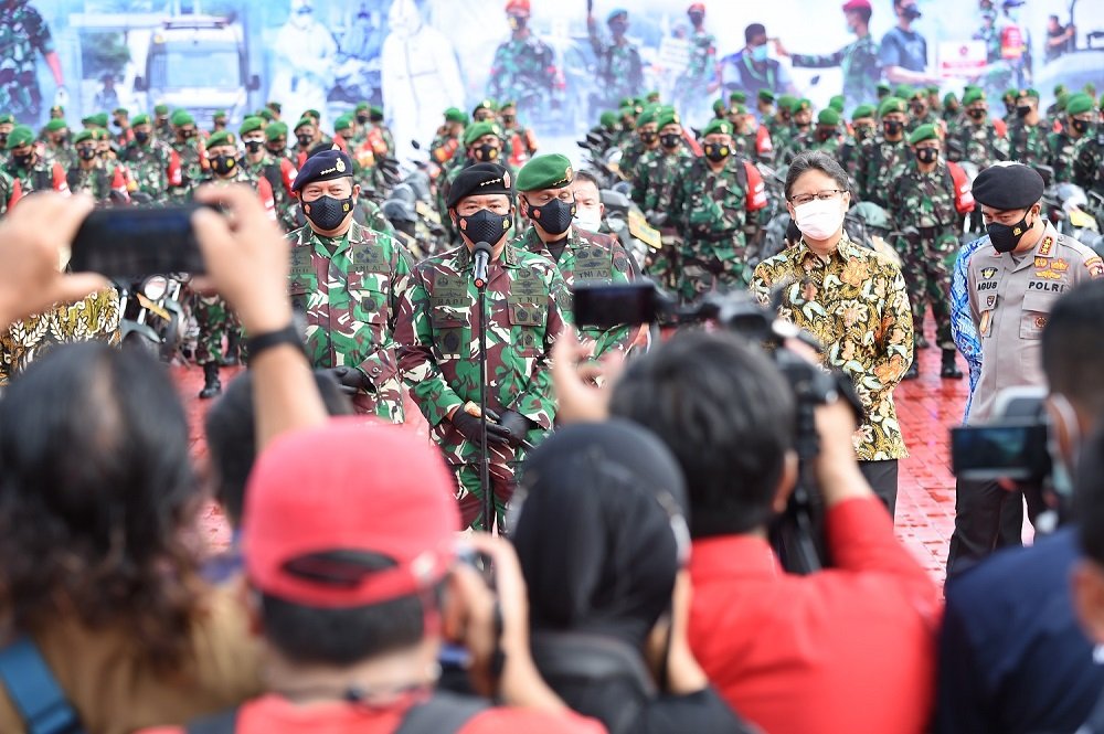 Panglima TNI: Vaksinator TNI Siap Bantu Kemenkes RI