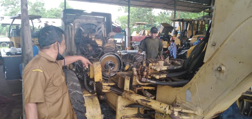 PUPR Lebak Tambah Armada Alat Berat Baru