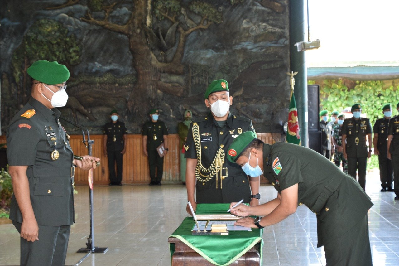 Danrem 174 Merauke Pimpin Tradisi Kasipers dan Kasilog Korem 174/ATW Jadi Prajurit Anim Ti Waninggap