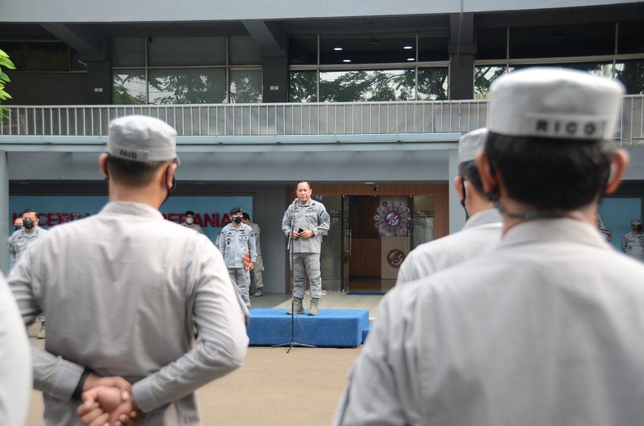 Kepala Bakamla RI Lepas Kendaraan Pengangkut Bantuan Peduli Semeru