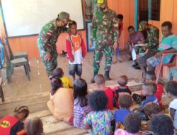 Satgas Yonif MR 413 Kostrad Buka Kelompok Belajar di Skofro Tanpa PAUD
