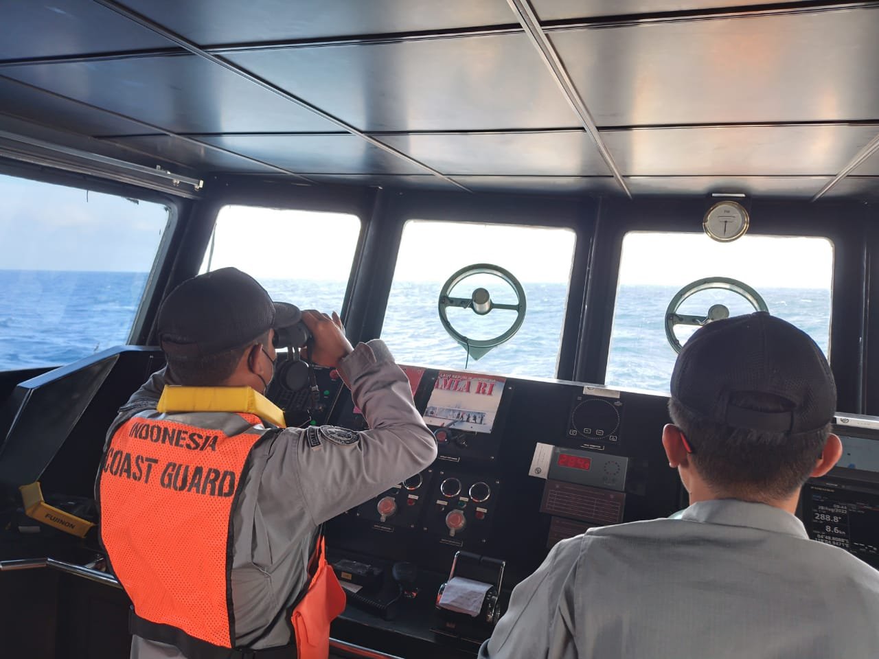 Bakamla RI Cari ABK KM Teman Niaga yang Tenggelam di Selat Makassar