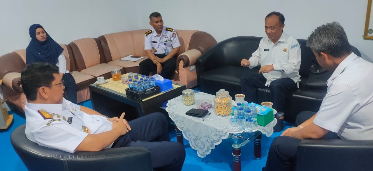 Bakamla RI Zona Timur Sinergi dengan BMKG Ambon