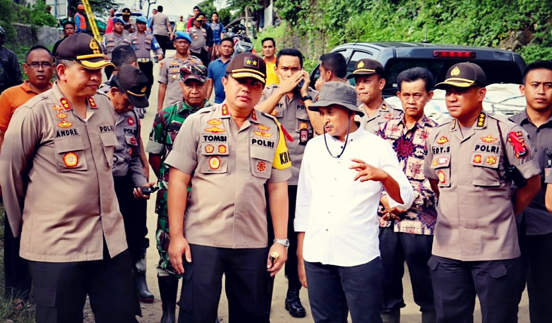 Banjir Bandang Lebak Banten, Kapolda Tinjau Lokasi Pengungsian