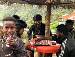 Kostrad Ajarkan Anak Papua Berpikir Keras Lewat Permainan Cerdas