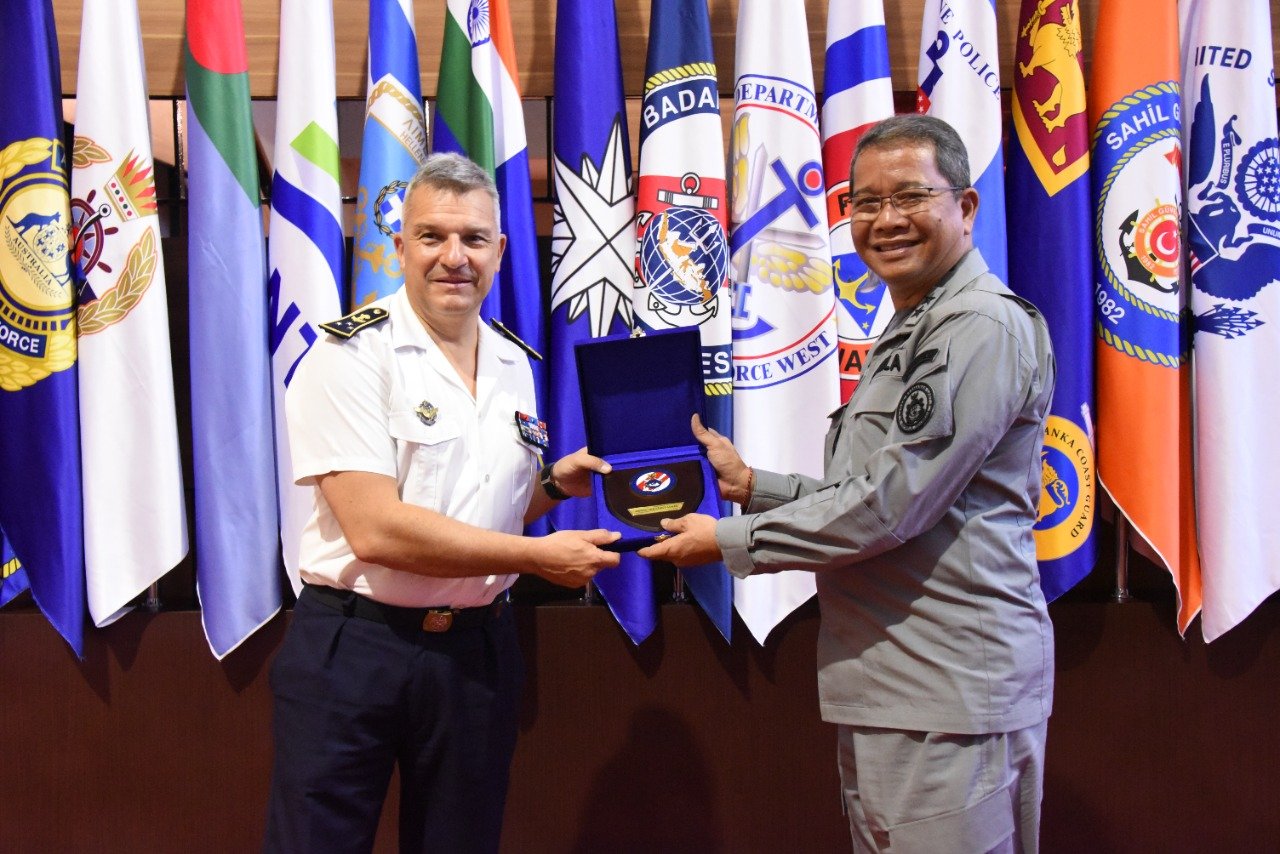 Kunjungan French Navy ke IMIC Bakamla RI
