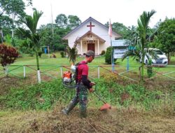 Prajurit TNI Yonif 131/Brs Bantu Bangun Gerepa Jelang Paskah