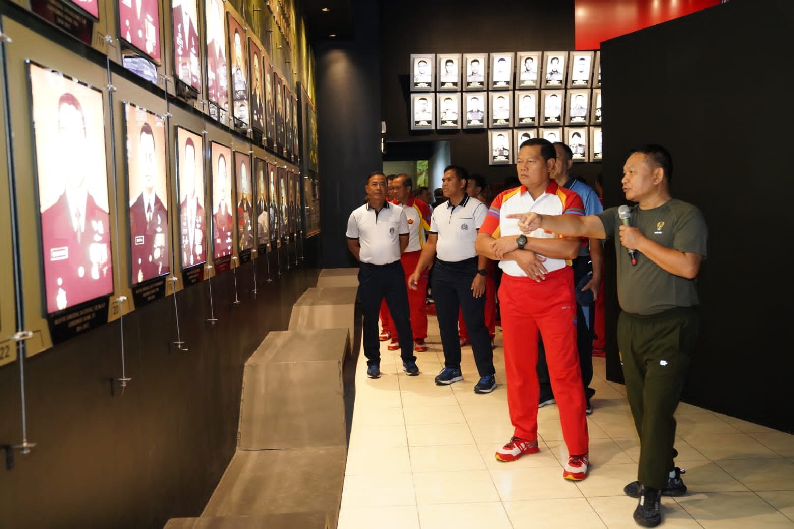 Panglima TNI dan Kepala Staf Kunjungi Museum Taruna Abdul Djalil Magelang
