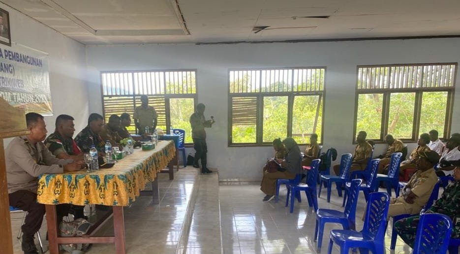 Sinergi Yonif 143/TWEJ dan Appem Sukseskan Musrenbang Distrik Web 2023