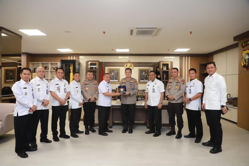 Kunjungan Kerja Sesjen Wantannas RI ke Riau untuk Kajian Daerah