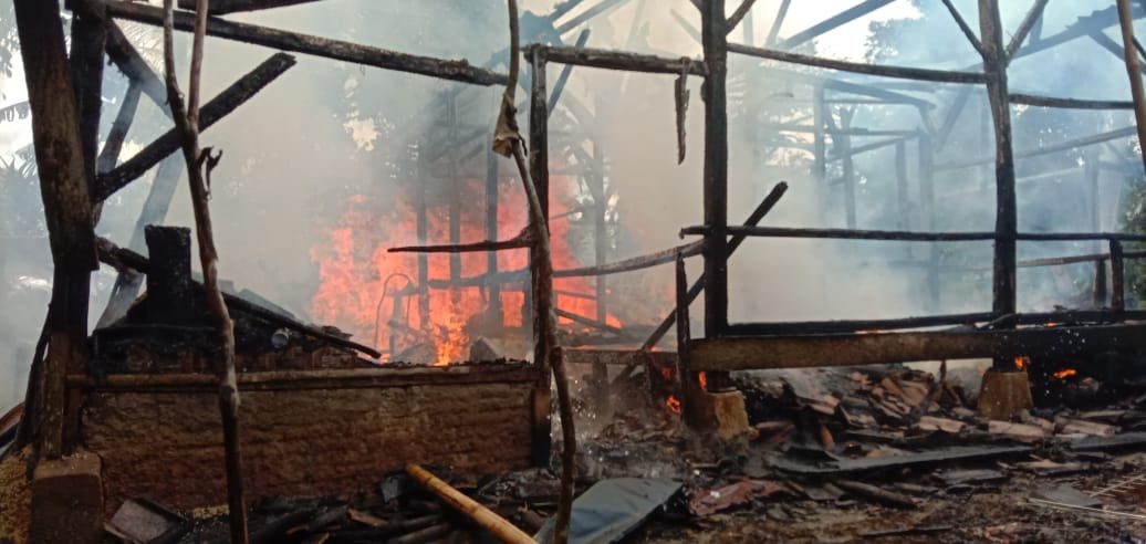 Rumah Supriyatna Diduga Terbakar karena Korsleting Listrik