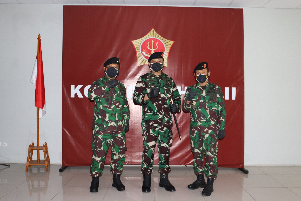 Pangkogabwilhan II Pimpin Serah Terima Jabatan Kepala Staf Kogabwilhan II