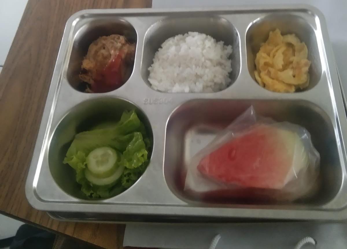 Siswa SMKN 7 Tangerang Protes Tahu Basi di Menu Makan Gratis