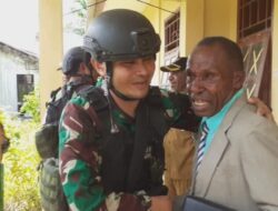 Satgas Yonif 600/Modang Yakinkan Warga Suru-Suru Kembali ke Kampung Usai 14 Bulan Mengungsi