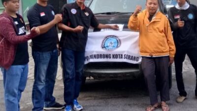 Sekjen DPD BANDRONG Kota Serang dan Ketua LAN Serahkan Bantuan Korban Bencana
