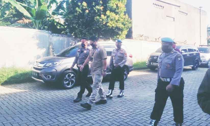 Kanit Regident Satlantas Polres Metro Depok Sidak Calo dan Pungli dengan Protokol Kesehatan