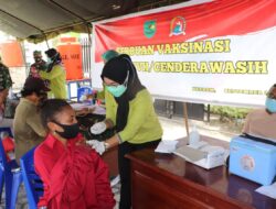 Kodam XVII Cenderawasih dan FKUB Keerom Galakkan Vaksinasi Cegah Covid-19